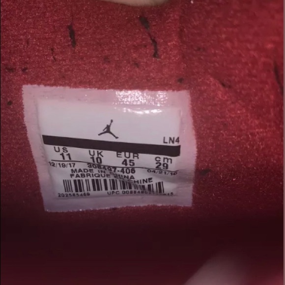 Retro 4s Travis Scott’s main image 4